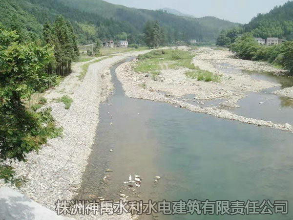 炎陵河漠河河道治理